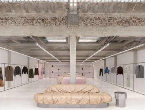 Acne Studios открыли штаб-квартиру внутри парижского таунхауса