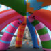 Craig & Karl украсили пешеходные мосты в Брисбене надувными скульптурами
