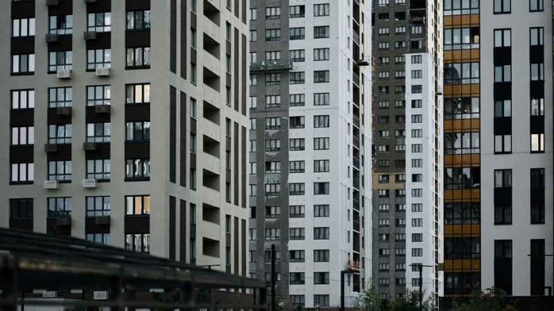 В новостройках Москвы все реже встречаются квартиры с балконами и лоджиями В новостройках Москвы все реже встречаются квартиры с балконами и лоджиями