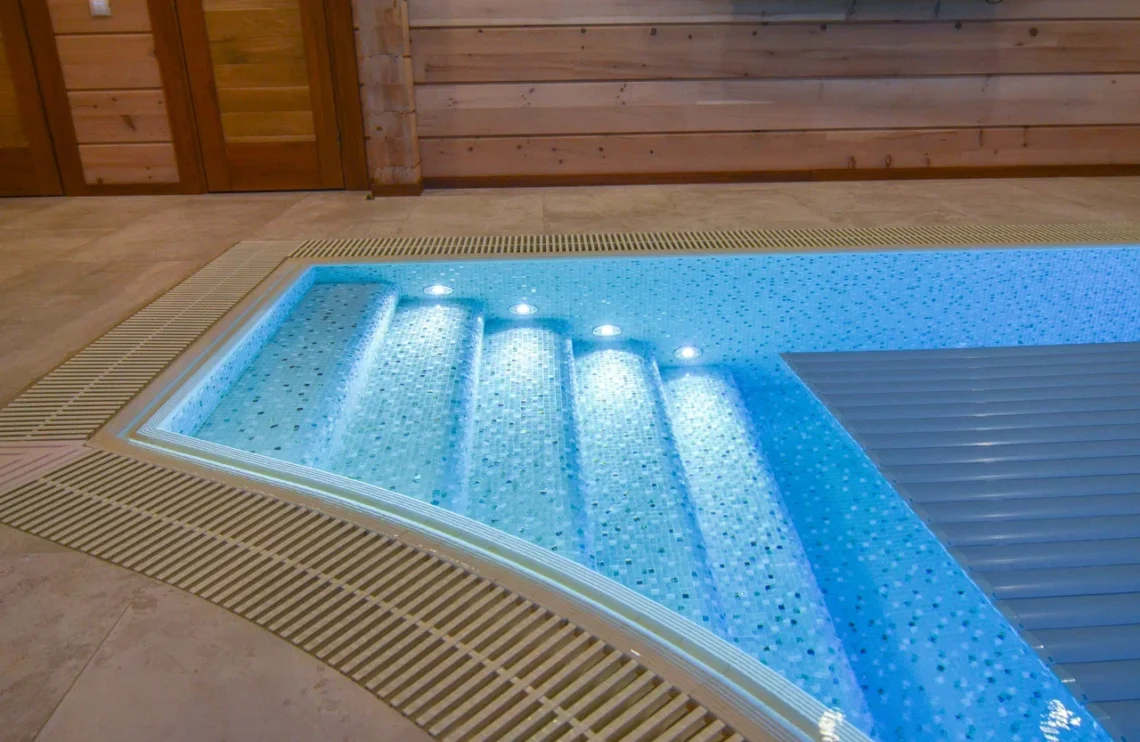 Отделка бассейнов: цены на услуги