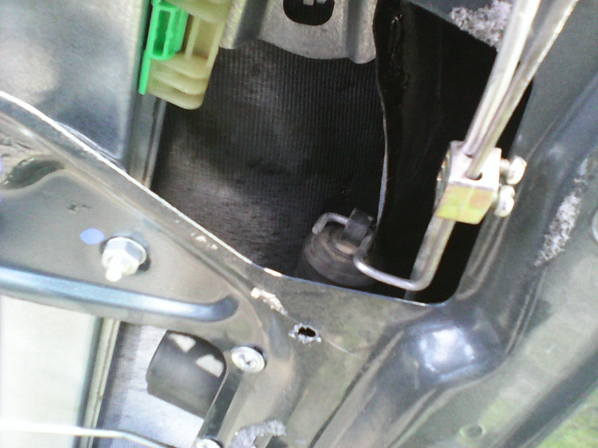 Центральный замок с выкидными ключами. Установка! - Lada Гранта, 1,6 л, 2014 год