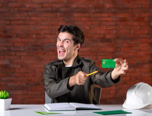 Как не попасть на деньги при найме строительной бригады