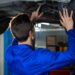 Как заменить рулевой механизм на авто без подъемника своими руками